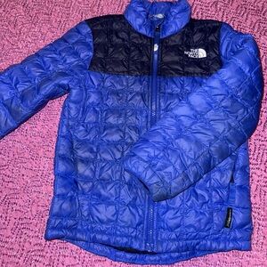 The north face thermoball coat boys